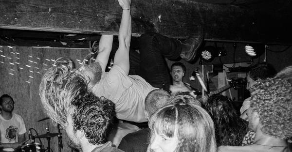 MINI SKIRT & LIQUID FACE