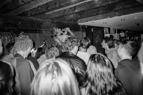 MINI SKIRT & LIQUID FACE