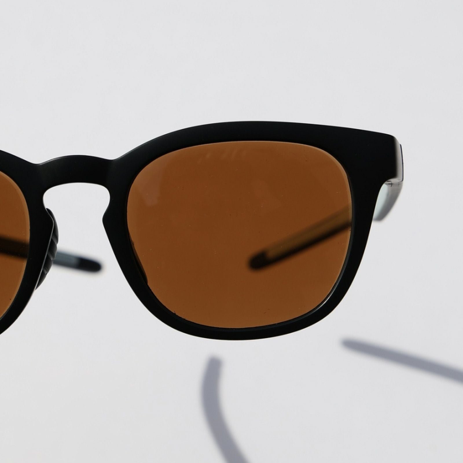 BP-03 V2 SUNGLASSES（偏光調光） | YTS STORE